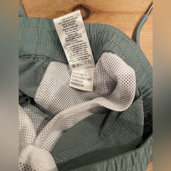 PacSun Women Relaxed Cargo Hiking campcore gorpcore outdoorsy SM - Picture 8 of 12